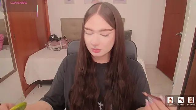 Snapshot of Miley_Baker chatting on 02/20/26, 03:23 Miley Baker online show from 02/20/26, 03:23