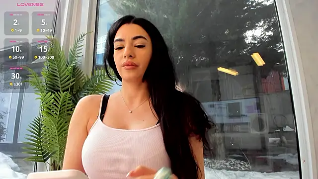 Naila18 online show from 02/25/26, 06:12