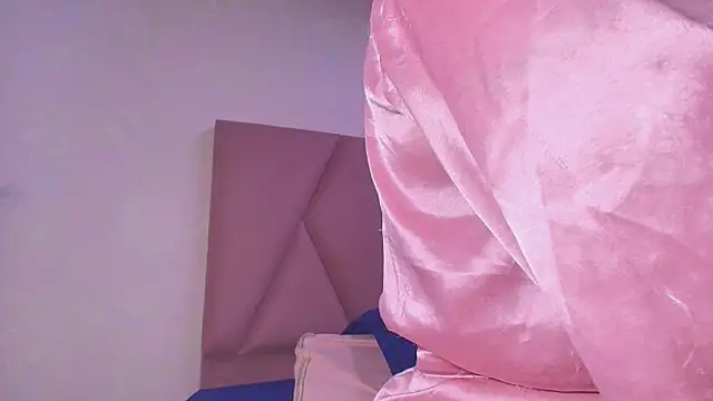 lay navas online show from 10/30/25, 07:25