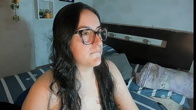 Snapshot of Cherry_jhoana chatting on 10/16/25, 02:23 Cherry jhoana online show from 10/16/25, 02:23