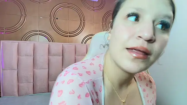 Snapshot of valeriaa19 chatting on 06/23/26, 05:27 valeriaa19 online show from 06/23/26, 05:27