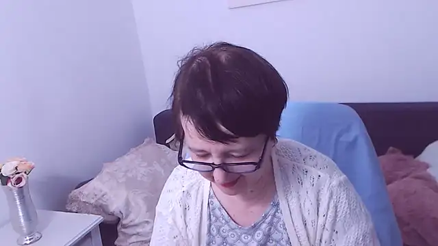 ChristaRose online show from 02/20/25, 02:18