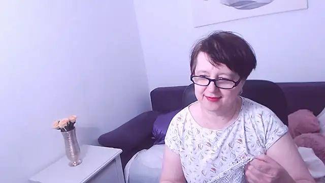 ChristaRose online show from 03/20/25, 10:18