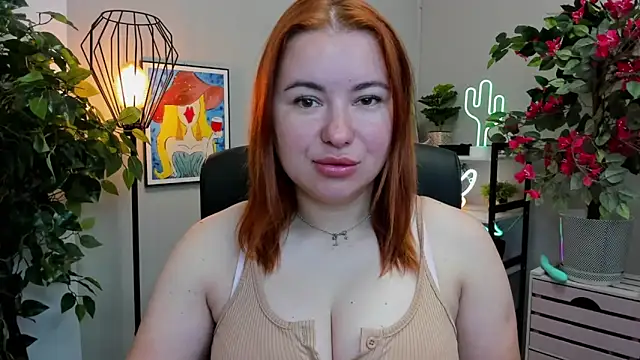 LAYLAxSTAR online show from 09/11/25, 06:24