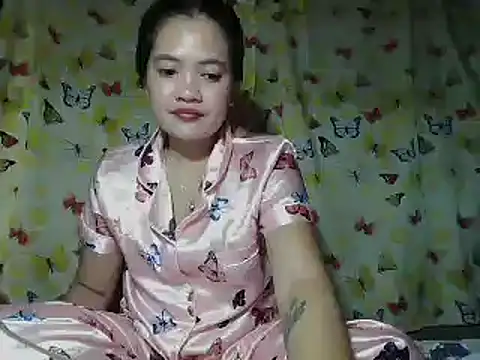 Snapshot of amariaxxx388 chatting on 12/28/24, 11:09 amariaxxx388 online show from 12/28/24, 11:09