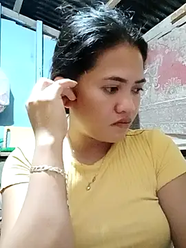 Snapshot of amariaxxx388 chatting on 02/14/25, 11:31 amariaxxx388 online show from 02/14/25, 11:31