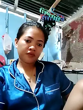 Snapshot of amariaxxx388 chatting on 02/14/25, 11:31 amariaxxx388 online show from 02/14/25, 11:31