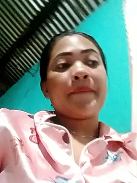 Snapshot of amariaxxx388 chatting on 02/25/25, 12:24 amariaxxx388 online show from 02/25/25, 12:24