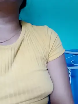 Snapshot of amariaxxx388 chatting on 03/04/25, 12:50 amariaxxx388 online show from 03/04/25, 12:50