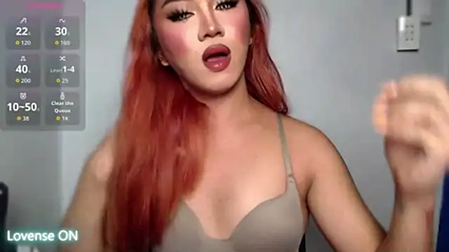 Local Hoelyx online show from 10/30/25, 09:11