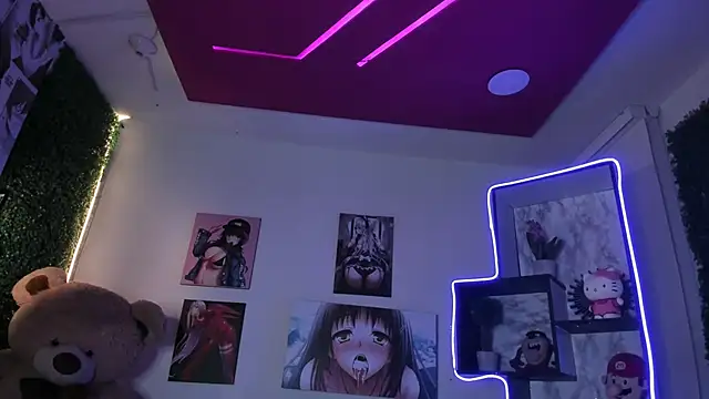  liathompsom09 online show from 02/02/26, 11:03