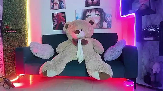  liathompsom09 online show from 03/03/26, 10:59