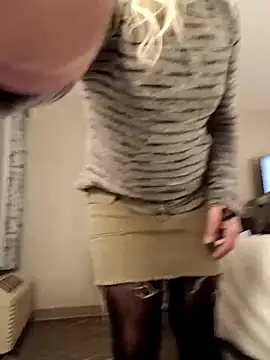 LittleblondeTS online show from 11/07/25, 11:27