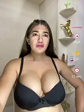 Snapshot of SexyFatHugeCock chatting on 07/02/26, 10:38 SexyFatHugeCock online show from 07/02/26, 10:38