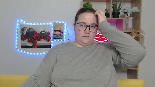 XX Daniella XX online show from 01/15/25, 10:02