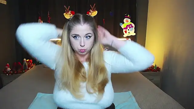 JessikaDaniel online show from 12/17/25, 07:47