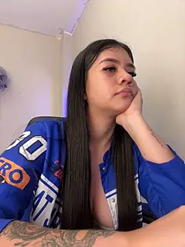 Snapshot of Alhanna_ chatting on 03/23/25, 06:05 Alhanna online show from 03/23/25, 06:05