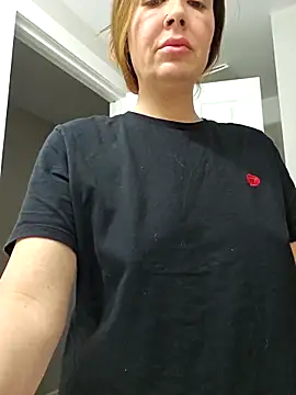 RebeccaXO  online show from 03/11/25, 01:05