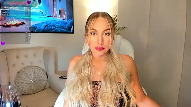 Lizz Tayler online show from 01/26/25, 12:37