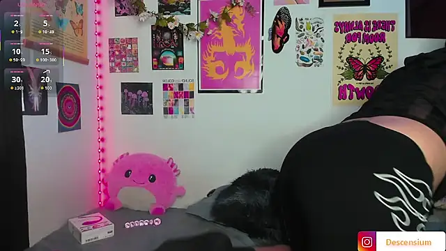 johnnyalx online show from 12/13/25, 07:53