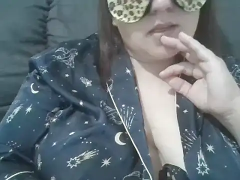 Snapshot of Mayallasexy chatting on 12/24/24, 01:49 Mayallasexy online show from 12/24/24, 01:49