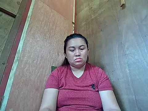 LalaiAsian online show from 10/19/25, 01:06