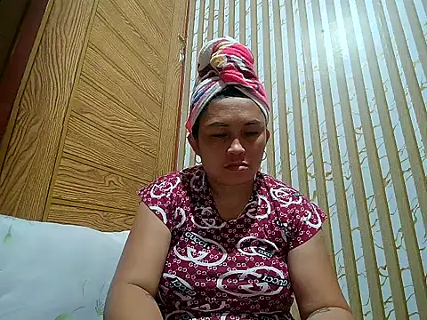 LalaiAsian online show from 01/14/26, 09:48