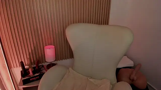 MarianL0ve online show from 03/12/25, 01:40