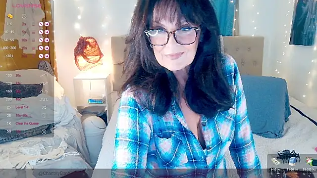 Snapshot of ChantillyBonbon chatting on 02/12/25, 09:22 ChantillyBonbon online show from 02/12/25, 09:22