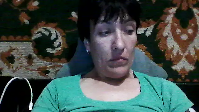 SunnyAmorre online show from 05/17/26, 07:54