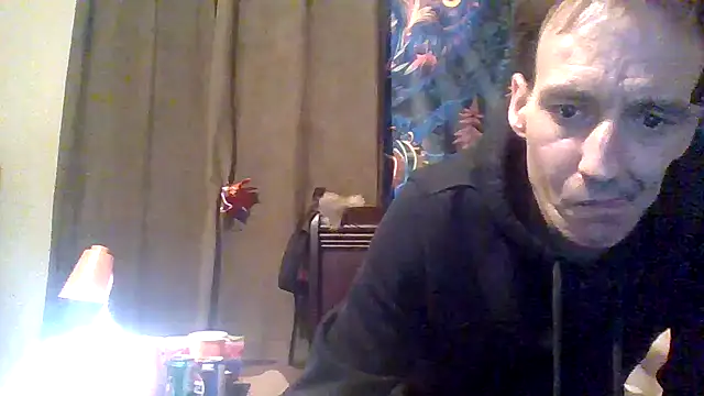 Snapshot of willie4568 chatting on 11/03/25, 09:59 willie4568 online show from 11/03/25, 09:59