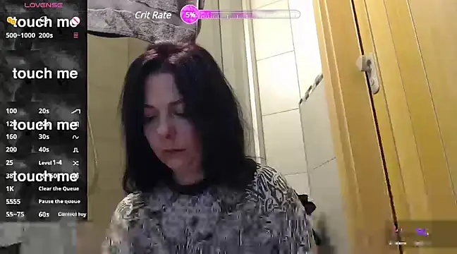 Snapshot of LaraLoviaAndFriends chatting on 01/04/25, 07:45 LaraLoviaAndFriends online show from 01/04/25, 07:45