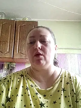 Snapshot of Rini333 chatting on 05/06/26, 08:52 Rini333 online show from 05/06/26, 08:52