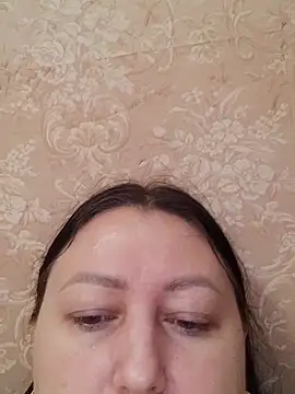 Snapshot of Rini333 chatting on 05/11/26, 02:45 Rini333 online show from 05/11/26, 02:45