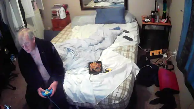 jck1m0t online show from 02/15/25, 03:39