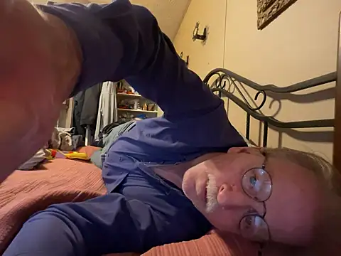 jck1m0t online show from 03/21/26, 09:18