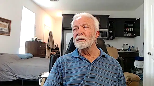 rockpoint69 online show from 09/18/25, 02:41