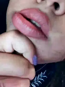 Snapshot of Srishtijain51 chatting on 01/05/25, 02:52 Srishtijain51 online show from 01/05/25, 02:52