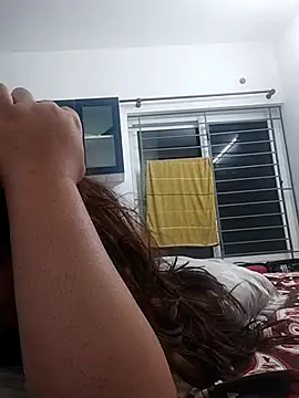 Snapshot of Srishtijain51 chatting on 02/16/25, 05:48 Srishtijain51 online show from 02/16/25, 05:48