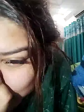 Snapshot of Srishtijain51 chatting on 03/02/25, 07:23 Srishtijain51 online show from 03/02/25, 07:23