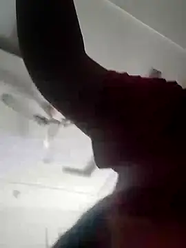 Snapshot of Srishtijain51 chatting on 03/07/25, 09:29 Srishtijain51 online show from 03/07/25, 09:29