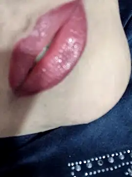 Snapshot of Srishtijain51 chatting on 02/12/26, 09:48 Srishtijain51 online show from 02/12/26, 09:48