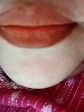 Snapshot of Srishtijain51 chatting on 03/04/26, 02:34 Srishtijain51 online show from 03/04/26, 02:34