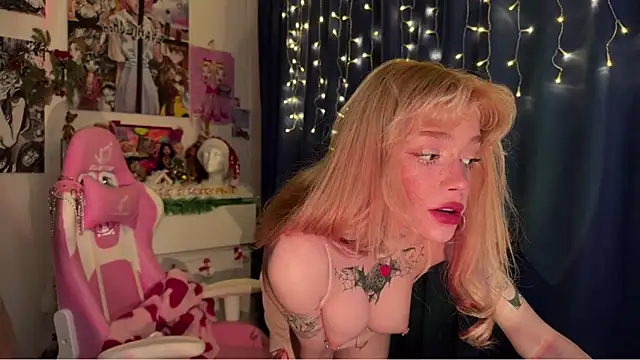 boobsybootie online show from 12/16/24, 05:59