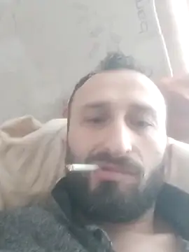 Snapshot of Yaramaz331 chatting on 03/17/25, 08:51 Yaramaz331 online show from 03/17/25, 08:51