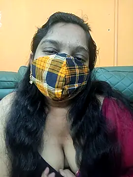 lovely-latha online show from 12/03/25, 04:42