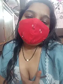 lovely-latha online show from 05/26/26, 02:35