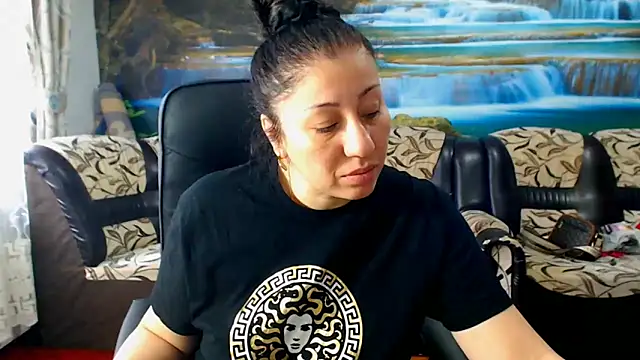 MoistMady online show from 03/03/25, 06:26