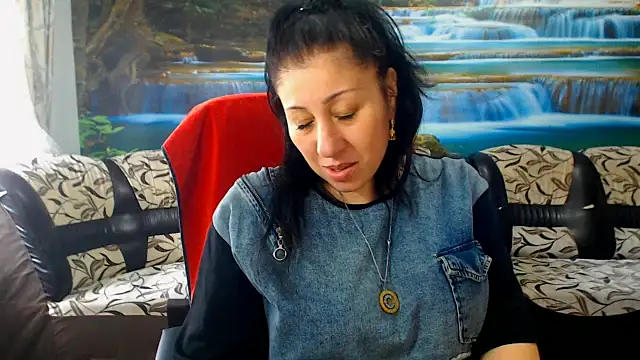MoistMady online show from 03/24/26, 01:27