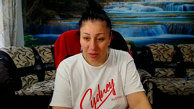 MoistMady online show from 03/31/26, 05:30